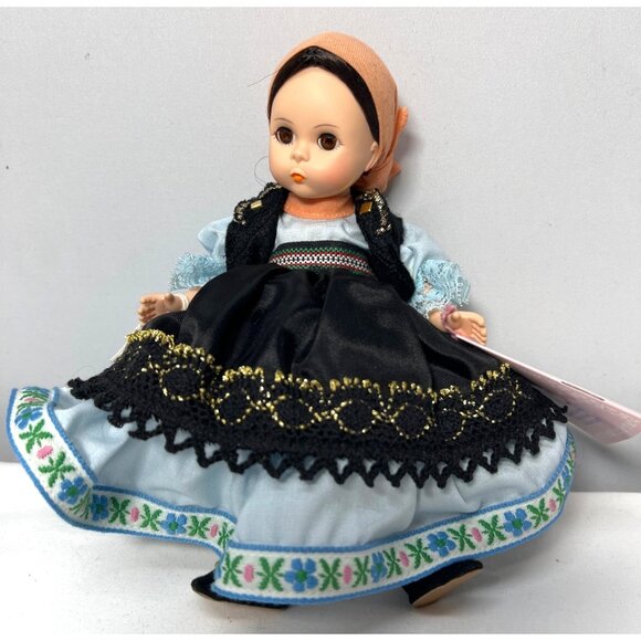 Madame Alexander, Rumania, Miniature Showcase Doll - Picture 1 of 8